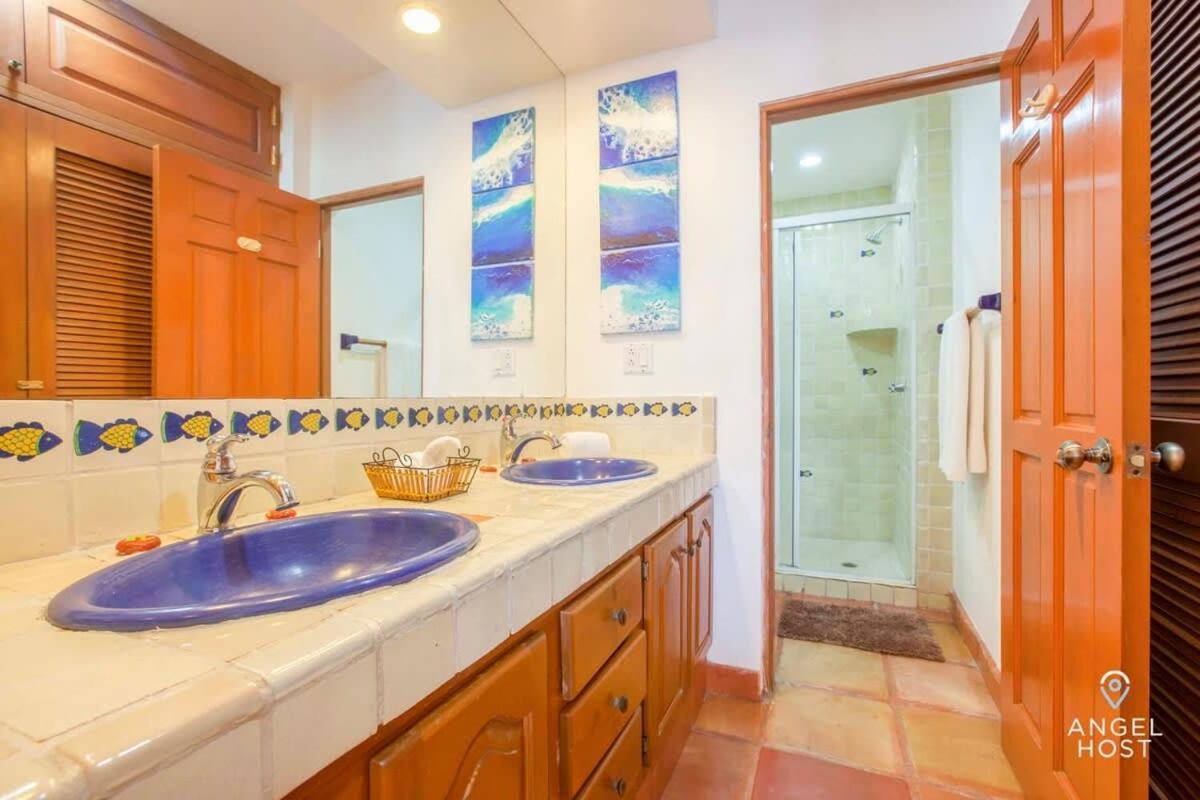 Private Oceanview Balcony & Infinity Pool Onsite Villa Ла Пас Екстериор снимка